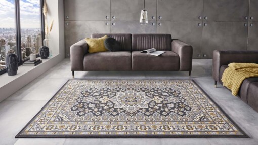 Perzisch tapijt Parun Täbriz - donkergrijs/geel - sfeer